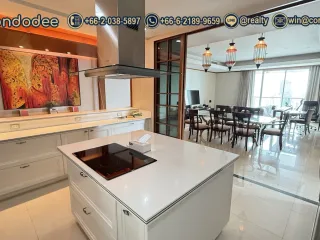Продажа 3 спальни кондо в Сатхон, Бангкок