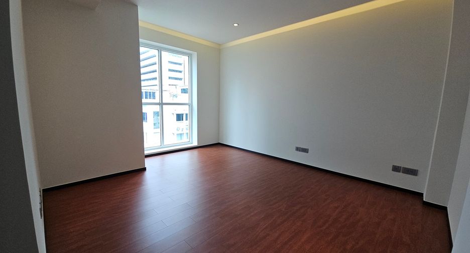 À vendre 4 chambres condo à Pathum Wan, Bangkok