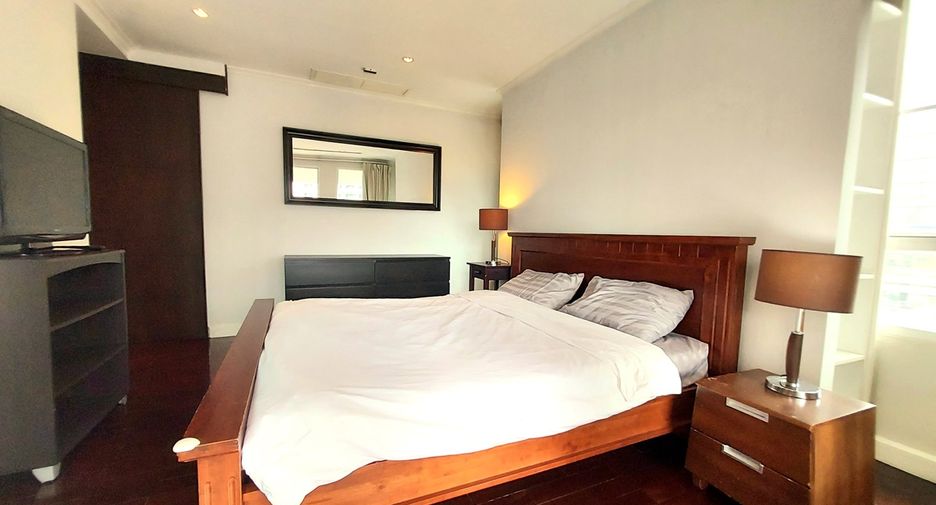 À vendre 2 chambres condo à Watthana, Bangkok