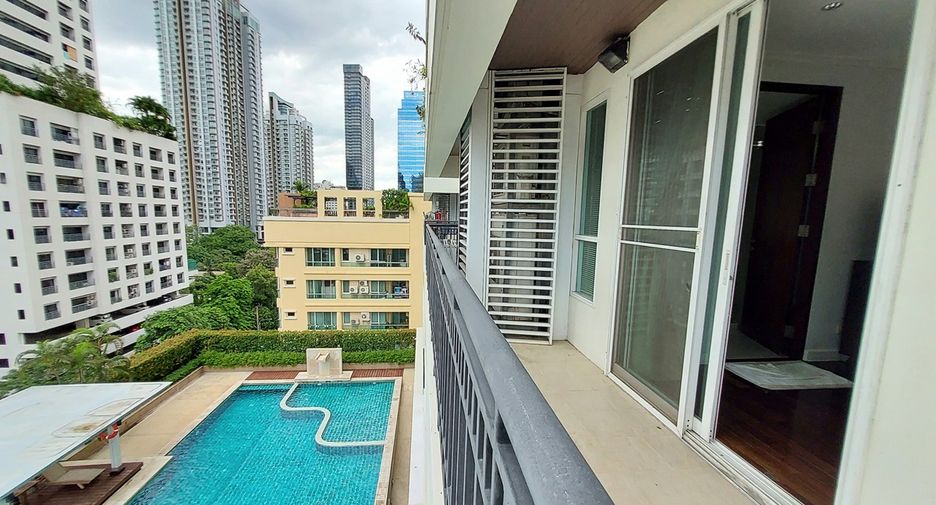 À vendre 2 chambres condo à Watthana, Bangkok