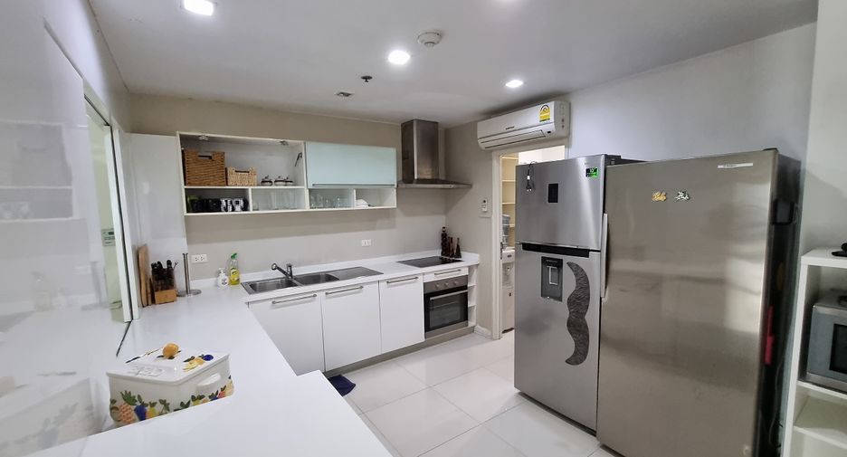 Condo en venta de 4 habitaciones en Watthana, Bangkok