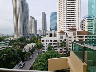 Condo en venta de 4 habitaciones en Watthana, Bangkok