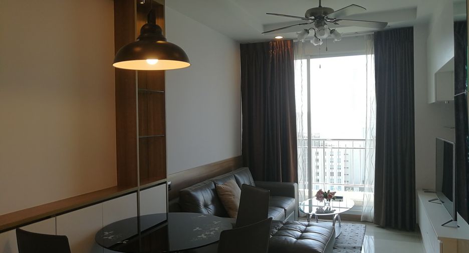 For sale 1 bed condo in Huai Khwang, Bangkok