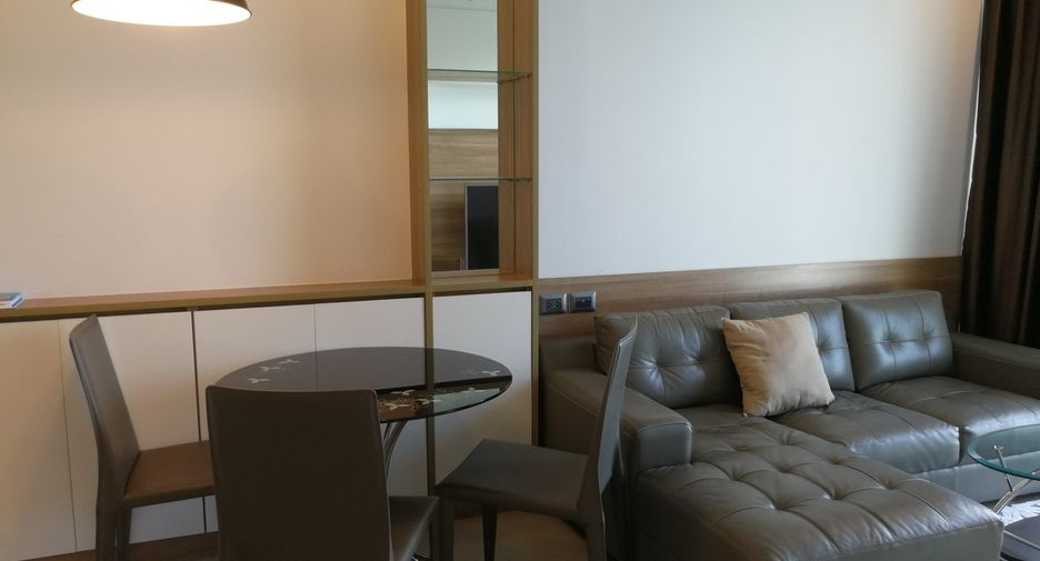 For sale 1 bed condo in Huai Khwang, Bangkok