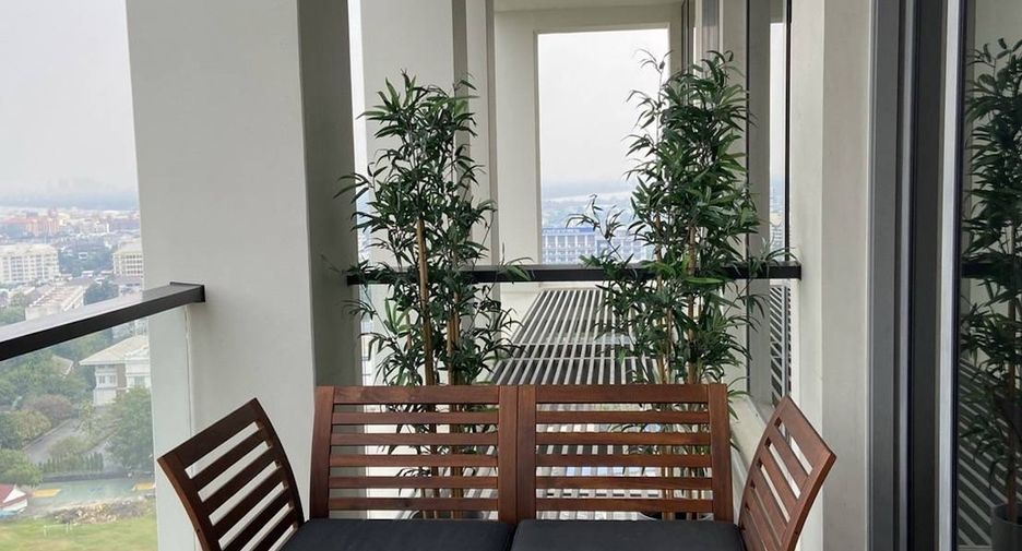 À vendre 2 chambres condo à Sathon, Bangkok