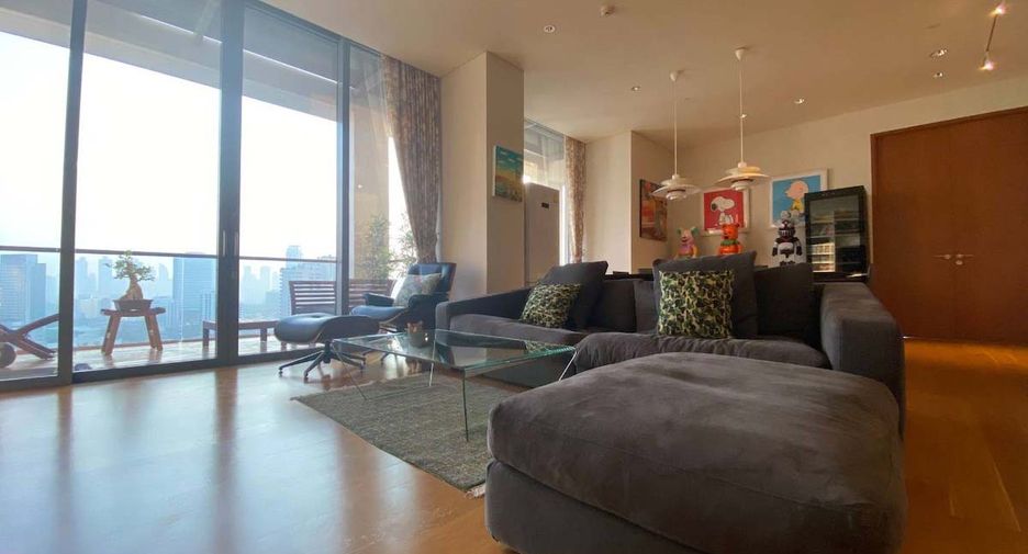 À vendre 2 chambres condo à Sathon, Bangkok