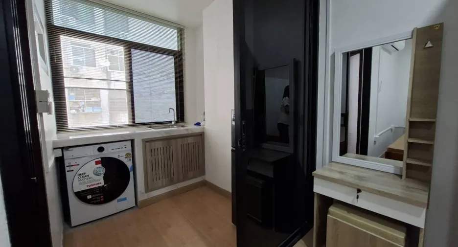 À vendre studio condo à San Sai, Chiang Mai