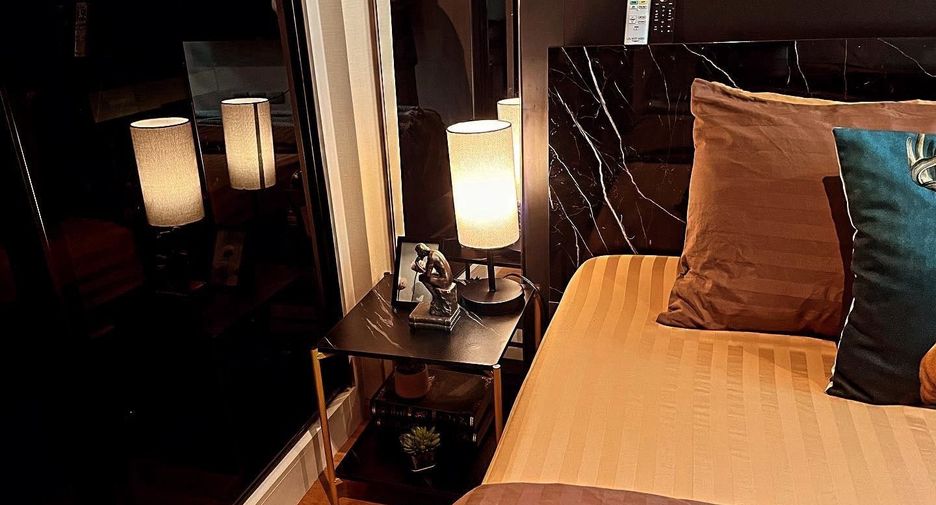 À vendre 1 chambre condo à Bang Rak, Bangkok