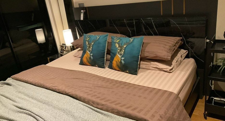 À vendre 1 chambre condo à Bang Rak, Bangkok