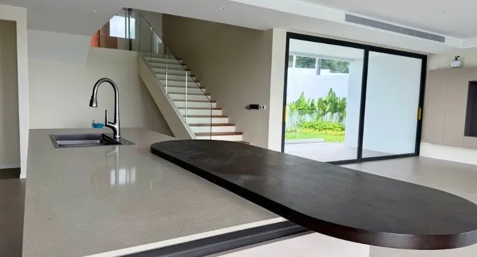 Villa en venta de 4 habitaciones en Thalang, Phuket