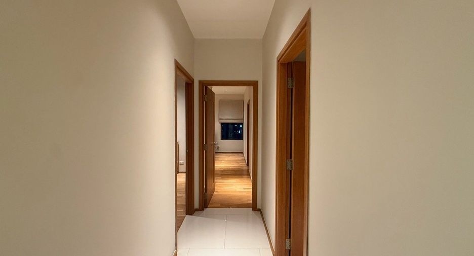 À vendre 2 chambres condo à Khlong Toei, Bangkok