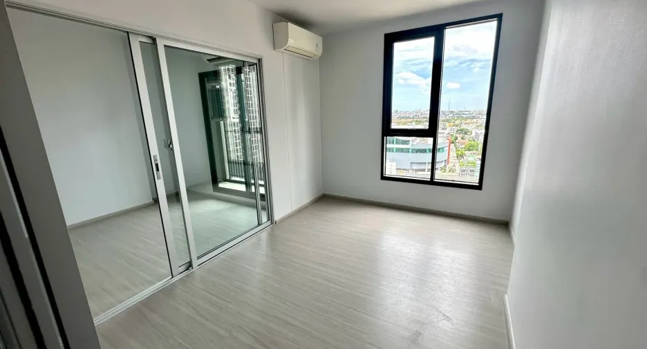 À vendre 1 chambre condo à Phasi Charoen, Bangkok
