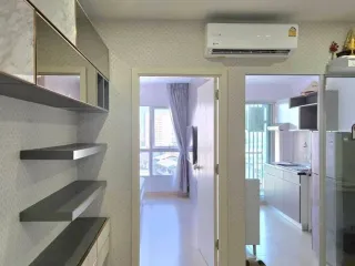 出售 1 卧室 公寓 在 Phasi Charoen, 曼谷