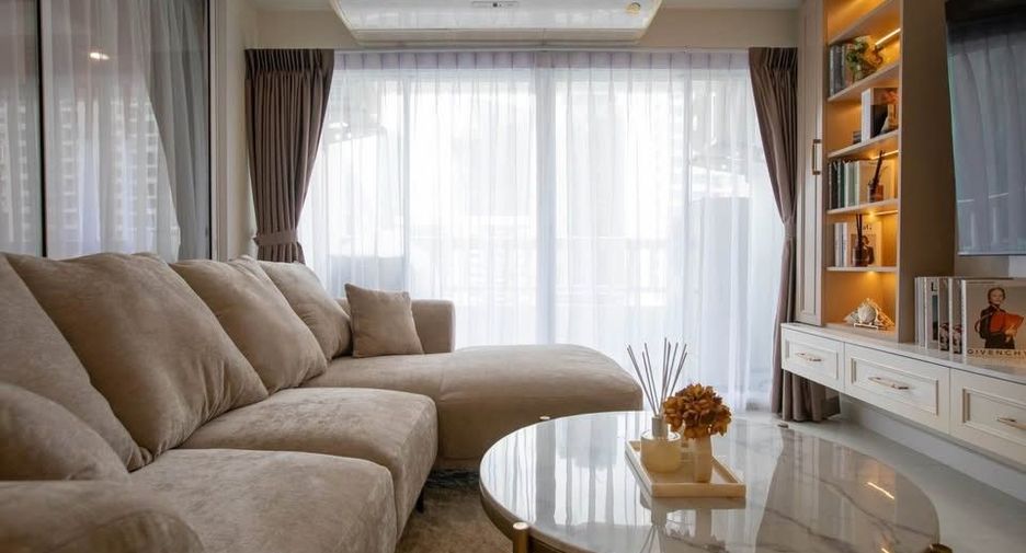 Apartamento en alquiler de 2 habitaciones en Ratchathewi, Bangkok