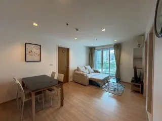 For rent 2 ベッドルーム condo in Phaya Thai, Bangkok