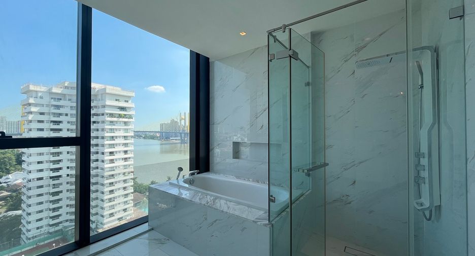 Condo en venta de 4 habitaciones en Bang Kho Laem, Bangkok