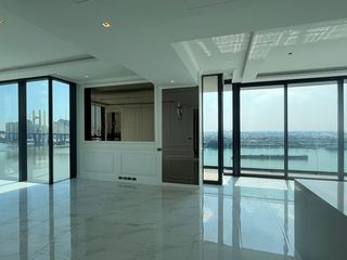 Condo en venta de 4 habitaciones en Bang Kho Laem, Bangkok