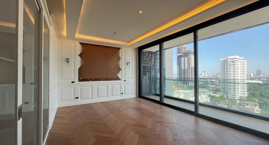 Condo en venta de 4 habitaciones en Bang Kho Laem, Bangkok