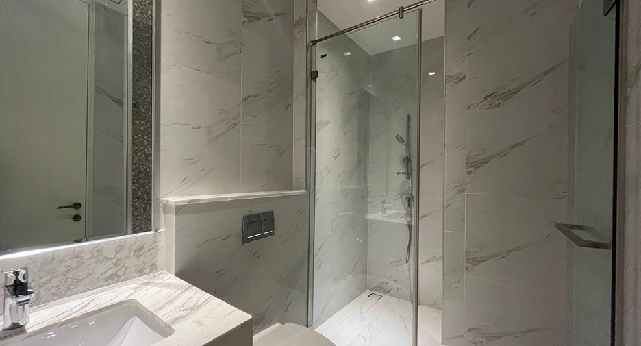 Condo en venta de 4 habitaciones en Bang Kho Laem, Bangkok