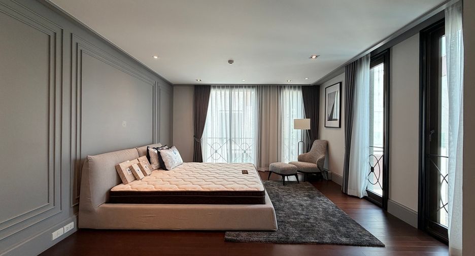 Condo en venta de 2 habitaciones en Yan Nawa, Bangkok
