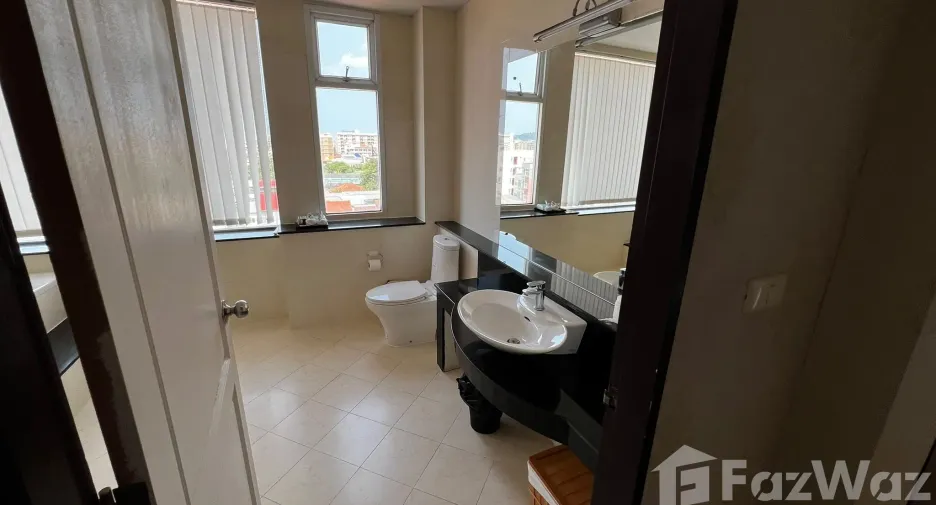 Condo en venta de 3 habitaciones en Kathu, Phuket