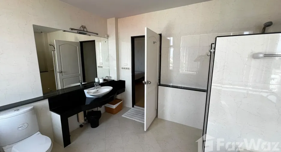 Condo en venta de 3 habitaciones en Kathu, Phuket