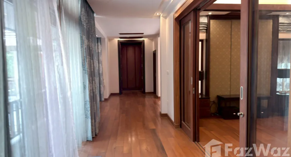 Haus zum Kauf mit 4 Zimmer in Mueang Chiang Mai, Chiang Mai