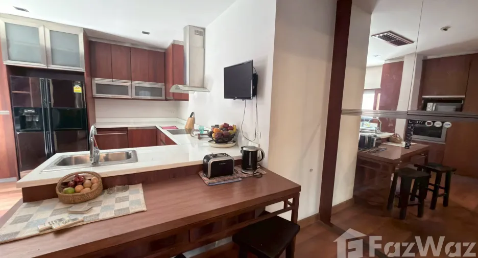 Haus zum Kauf mit 4 Zimmer in Mueang Chiang Mai, Chiang Mai