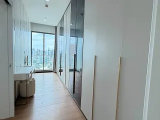 Condo en venta de 4 habitaciones en Watthana, Bangkok