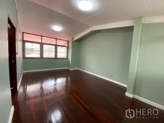 For rent 6 ベッドルーム house in Suan Luang, Bangkok