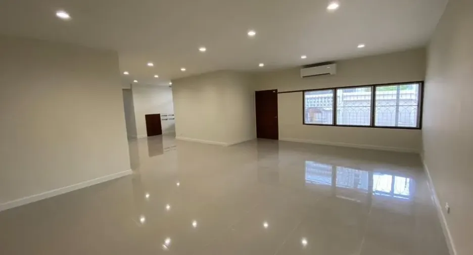 For rent 6 ベッドルーム house in Suan Luang, Bangkok