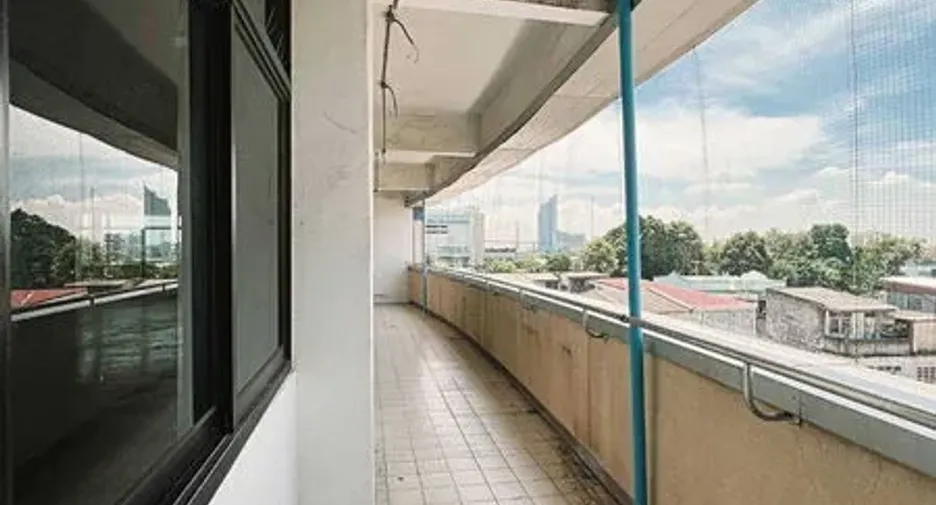 Oficina en alquiler en Yan Nawa, Bangkok
