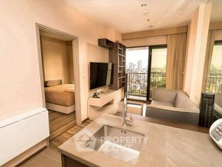 À vendre 1 chambre condo à Khlong San, Bangkok