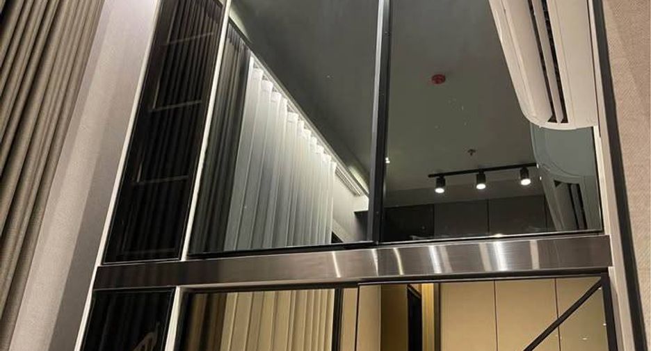For sale 1 Beds condo in Phaya Thai, Bangkok