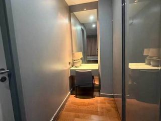 For rent 2 bedrooms condo in Bang Rak, Bangkok