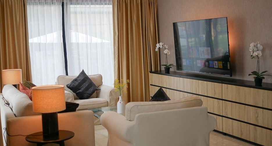 Casa en alquiler de 5 habitaciones en Bang Bon, Bangkok