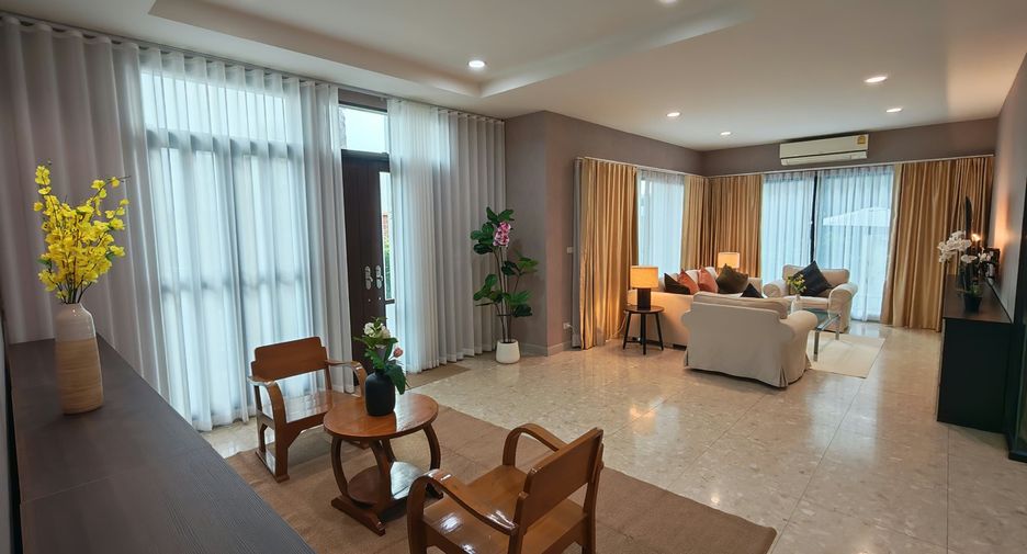 Casa en alquiler de 5 habitaciones en Bang Bon, Bangkok