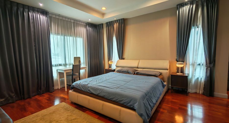 Casa en alquiler de 5 habitaciones en Bang Bon, Bangkok