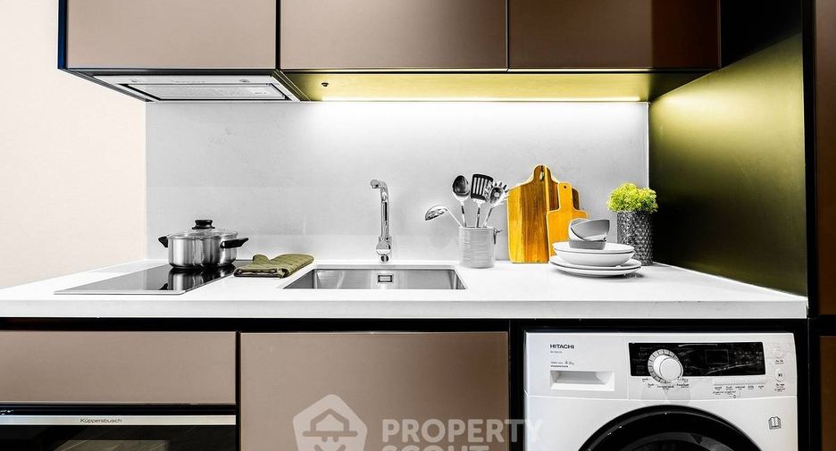 For sale 1 Beds condo in Khlong Toei, Bangkok