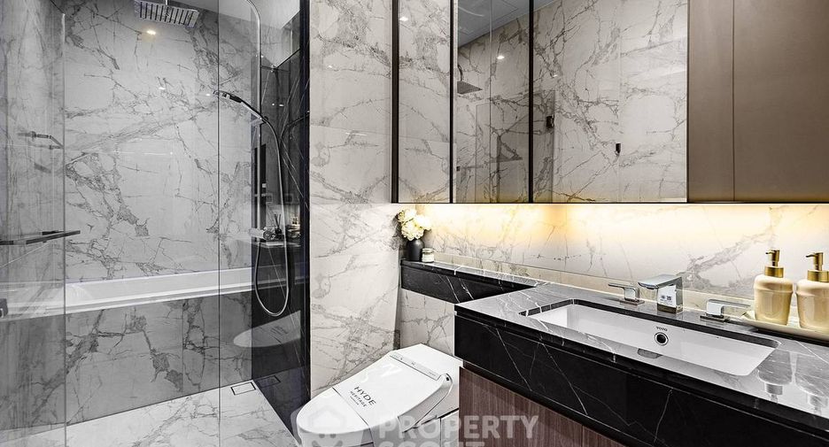 For sale 1 Beds condo in Khlong Toei, Bangkok