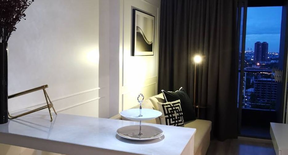 Condo en venta de 1 habitaciones en Bang Na, Bangkok