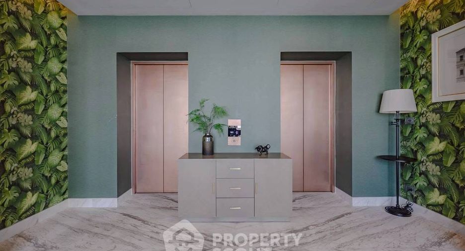 For sale 2 bedrooms condo in Watthana, Bangkok