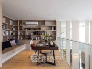 Casa adosada en venta de 3 habitaciones en Lat Phrao, Bangkok