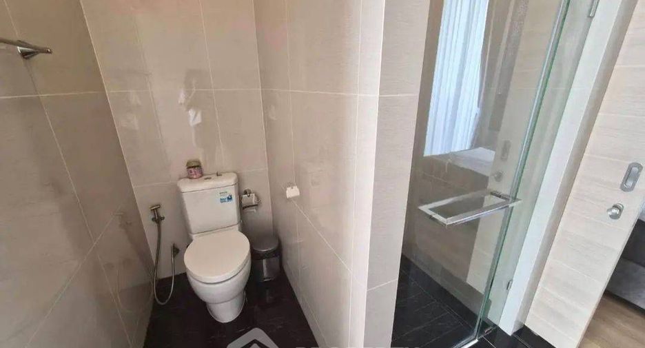 Condo en alquiler y en venta de 2 habitaciones en Khlong Toei, Bangkok