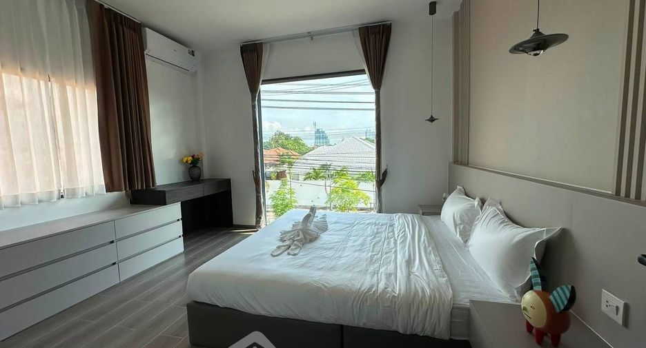 Casa en venta de 5 habitaciones en Bang Lamung, Chonburi