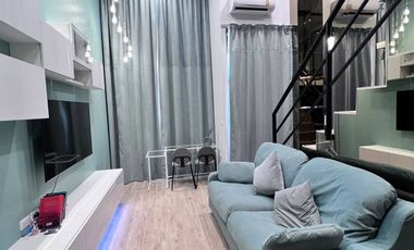 À vendre 1 chambre condo à Huai Khwang, Bangkok