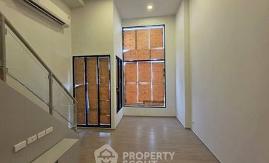 Wohnung zum Kauf mit 1 Zimmer in Bangkok Noi, Bangkok