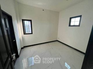 Haus zum Kauf mit 4 Zimmer in Mueang Chon Buri, Chonburi