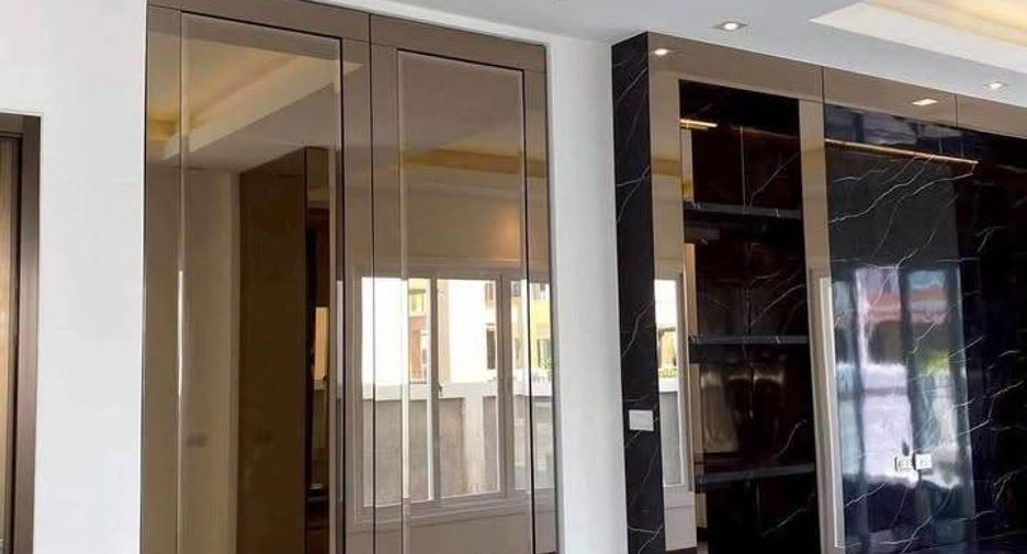 Casa en venta de 4 habitaciones en Sattahip, Pattaya