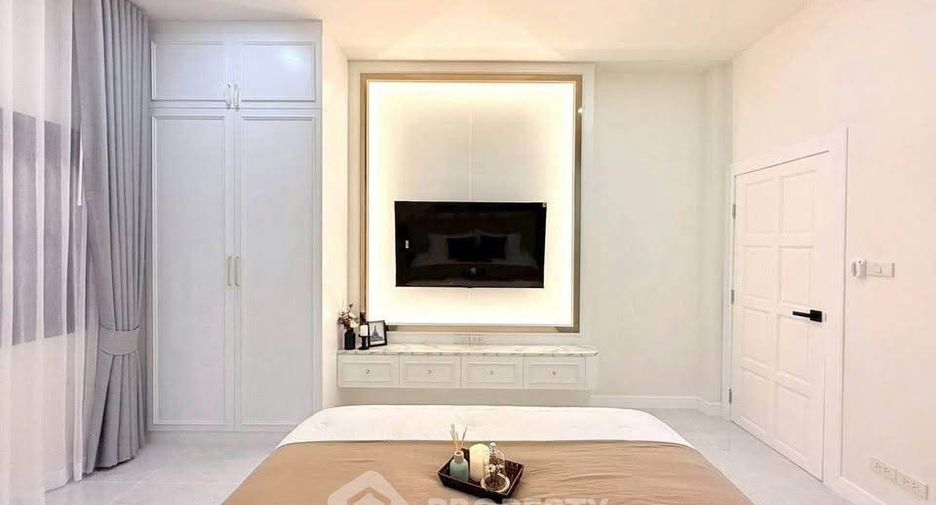 For sale 3 bedrooms house in Bang Lamung, Chonburi